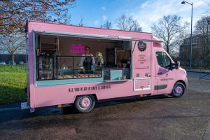 Céline et le food truck l'Atelier Cookie